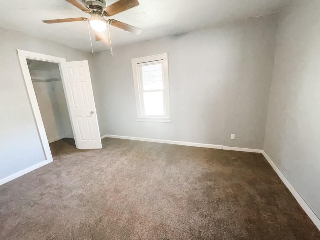 2307 Morgan Avenue — photo 11