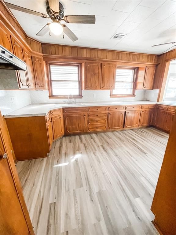 2307 Morgan Avenue — photo 15