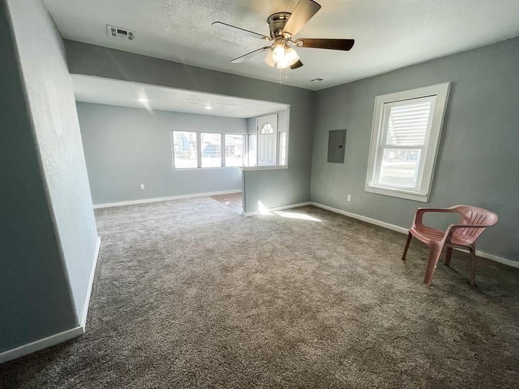 2307 Morgan Avenue — photo 8