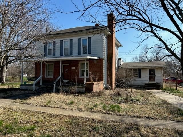705 E 8th Street — photo 19