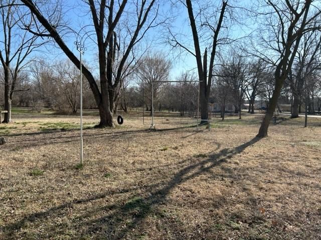 705 E 8th Street — photo 26