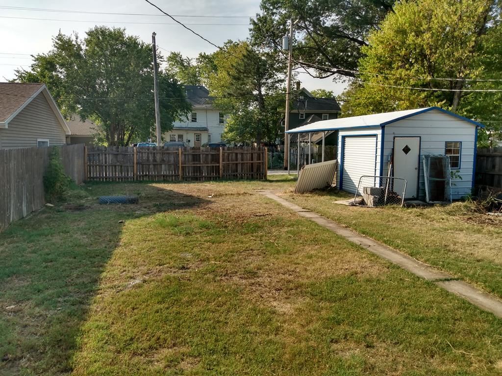 603 W 3rd Street — photo 49