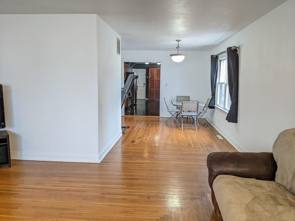 603 E Main N/A — photo 20