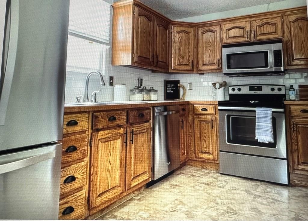 1077 S 200th N/A — photo 9