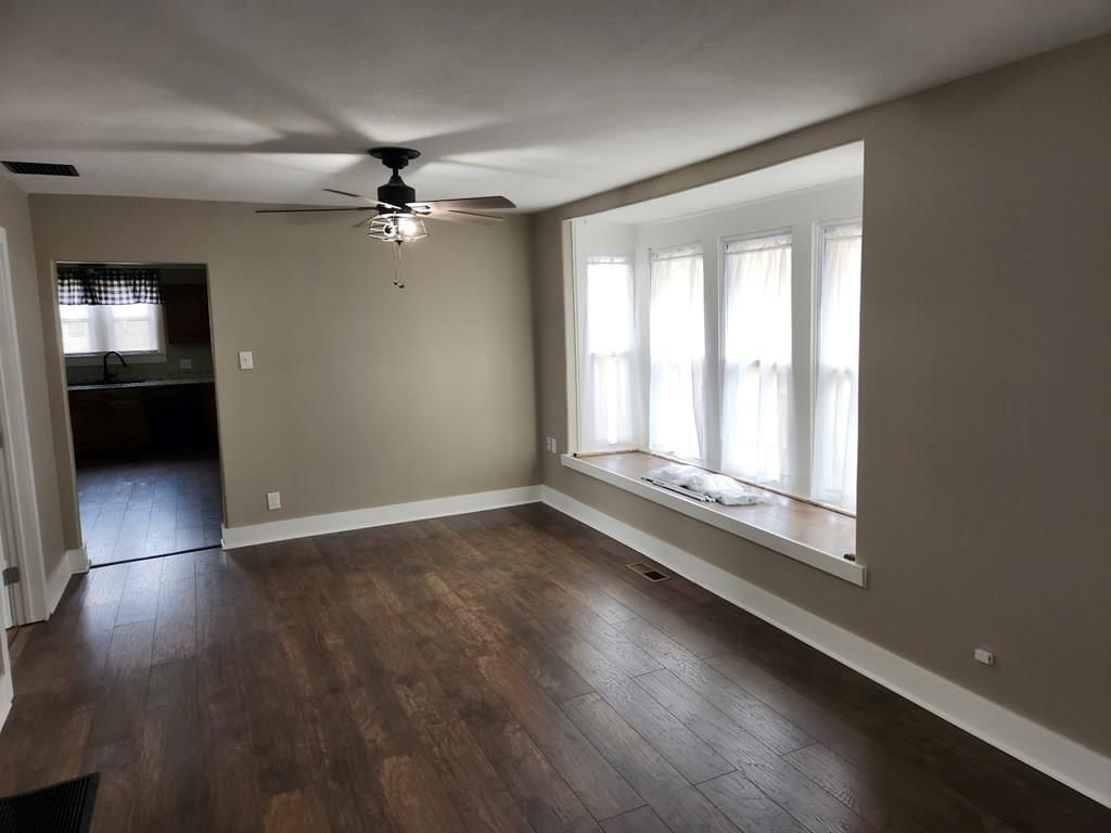 535 W Maple N/A — photo 12