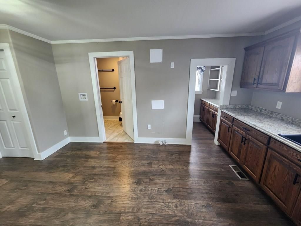 535 W Maple N/A — photo 19