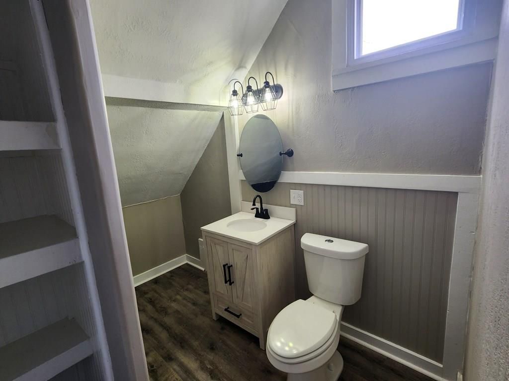 535 W Maple N/A — photo 26