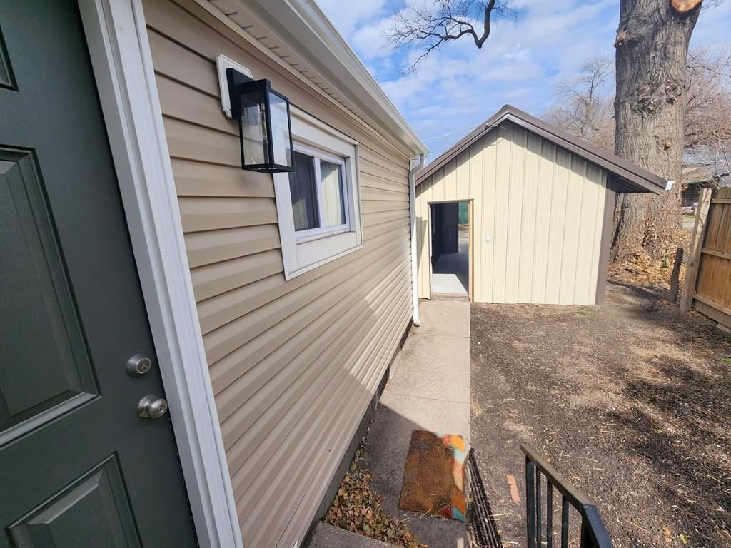 535 W Maple N/A — photo 30