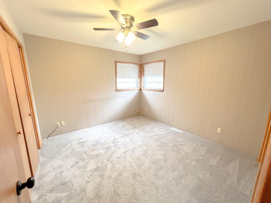 2220 Sue Lane — photo 7