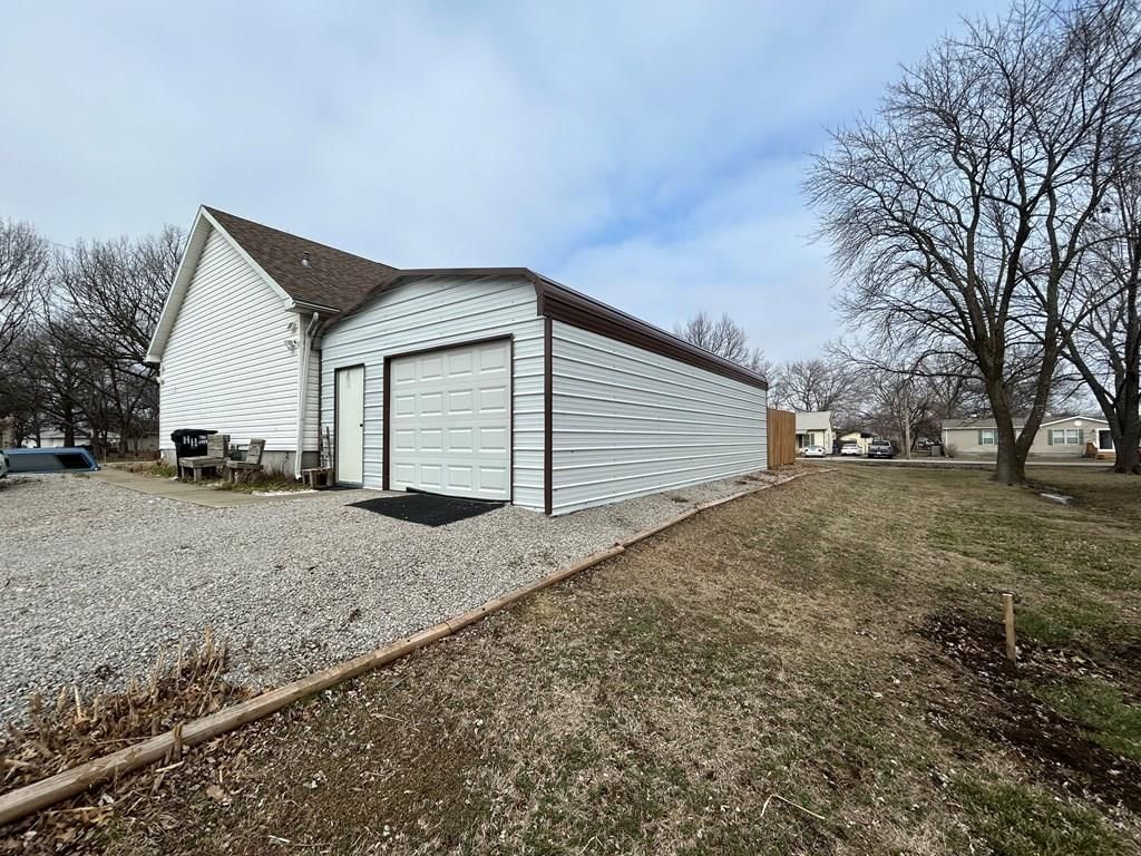 310 8th N/A — photo 3