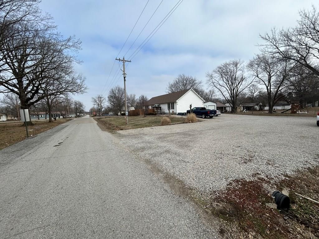 310 8th N/A — photo 9