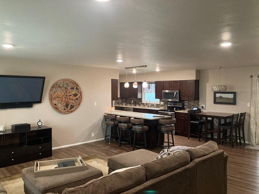 2333 E. Jackson N/A — photo 3