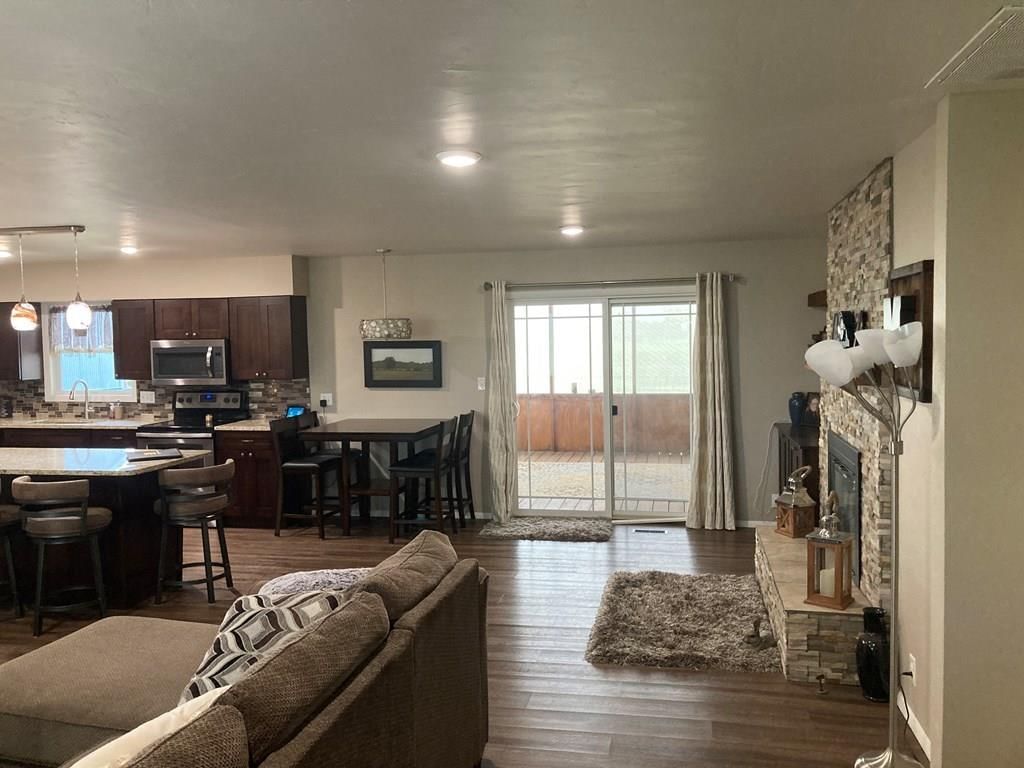 2333 E. Jackson N/A — photo 4