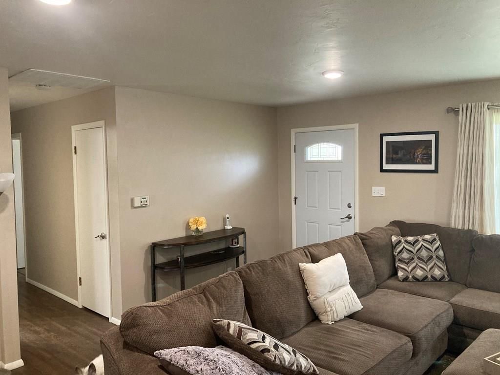 2333 E. Jackson N/A — photo 5