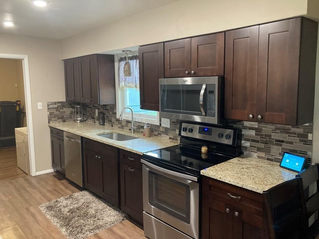 2333 E. Jackson N/A — photo 8