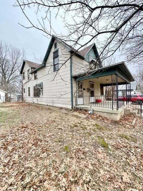 212 S 2nd Street — photo 12