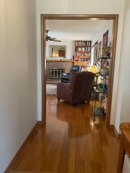 107 S Wilshire Boulevard — photo 8
