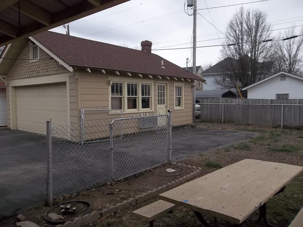 515 S Central N/A — photo 5