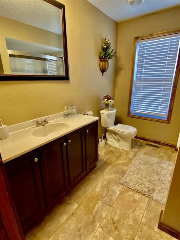 2085 Xavier Road — photo 22