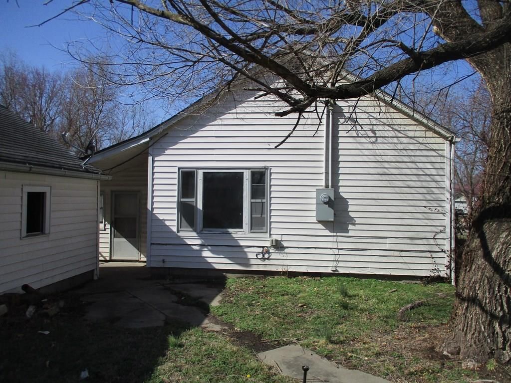 310 N California N/A — photo 5