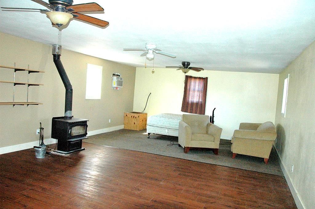 22102 Meade N/A — photo 24