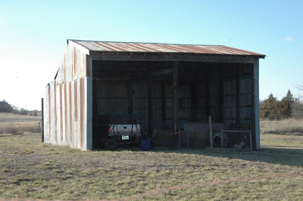 22102 Meade N/A — photo 4