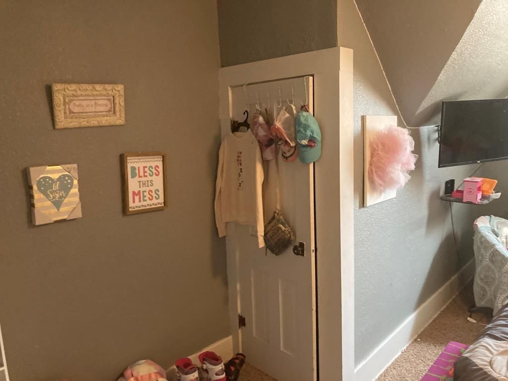 103 S Lincoln N/A — photo 19