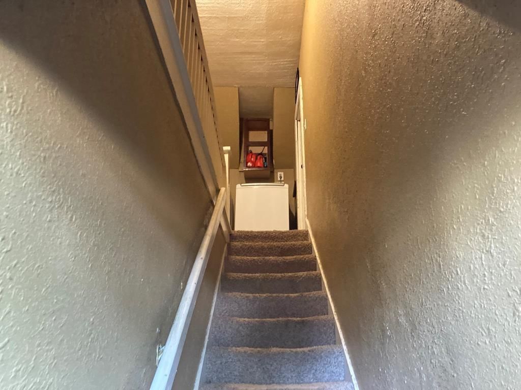 103 S Lincoln N/A — photo 24