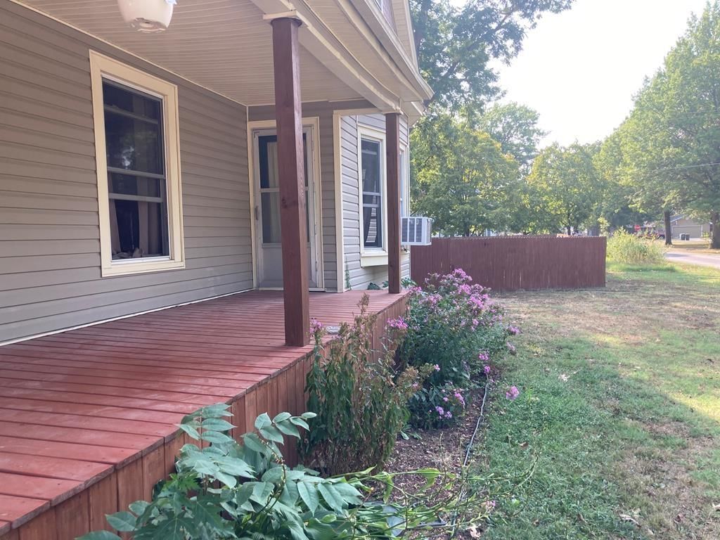 103 S Lincoln N/A — photo 7
