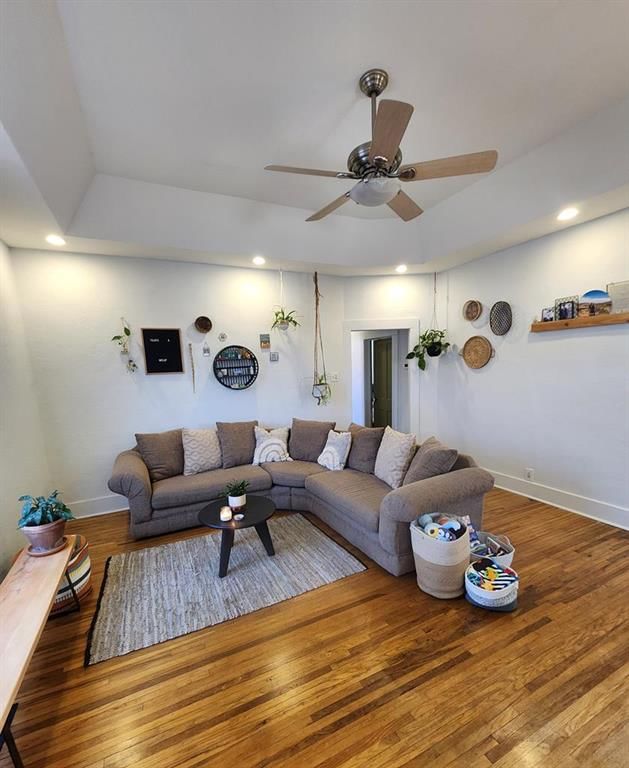 206 S 8th Street — photo 3