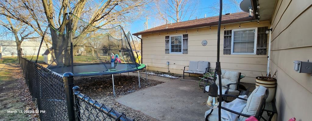 203 N Morrill Street — photo 16