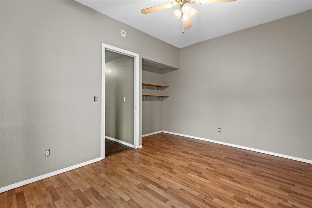 712 N Wood N/A — photo 16