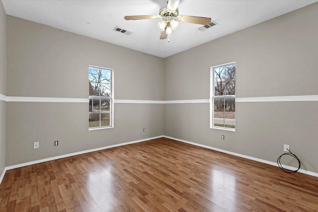 712 N Wood N/A — photo 9