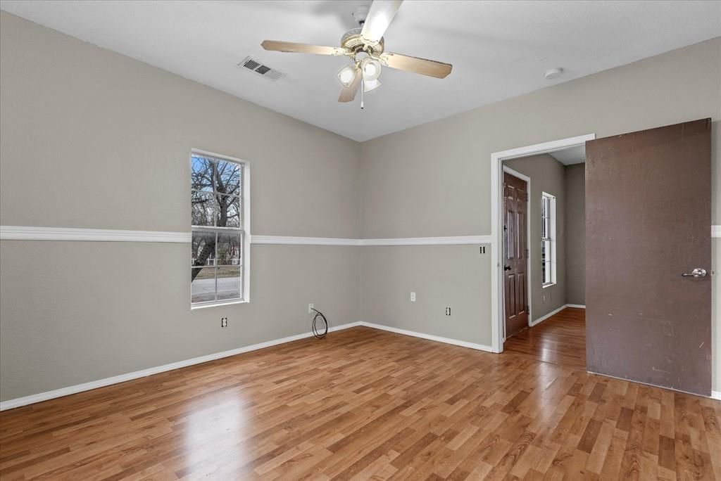 712 N Wood N/A — photo 10