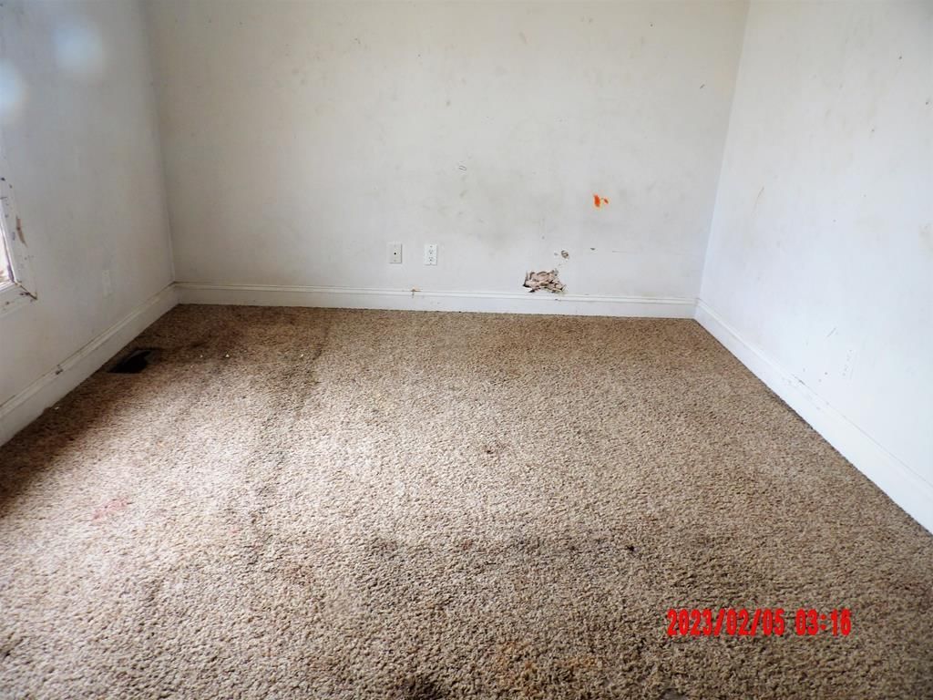 422 Kansas Drive — photo 10