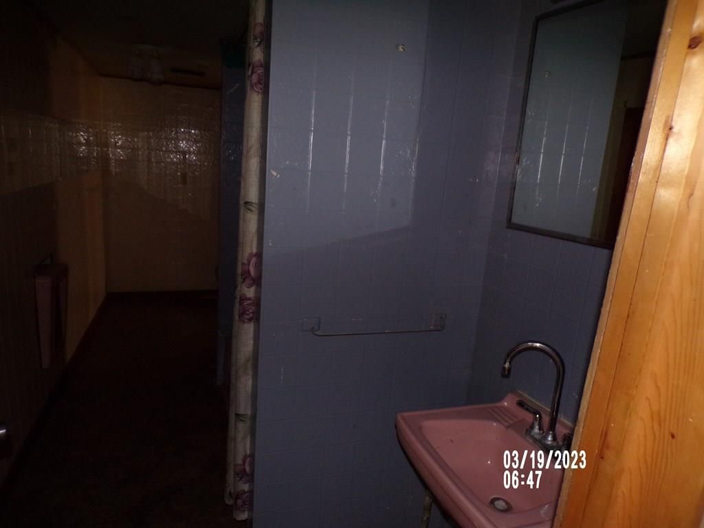 341 N Pine N/A — photo 9