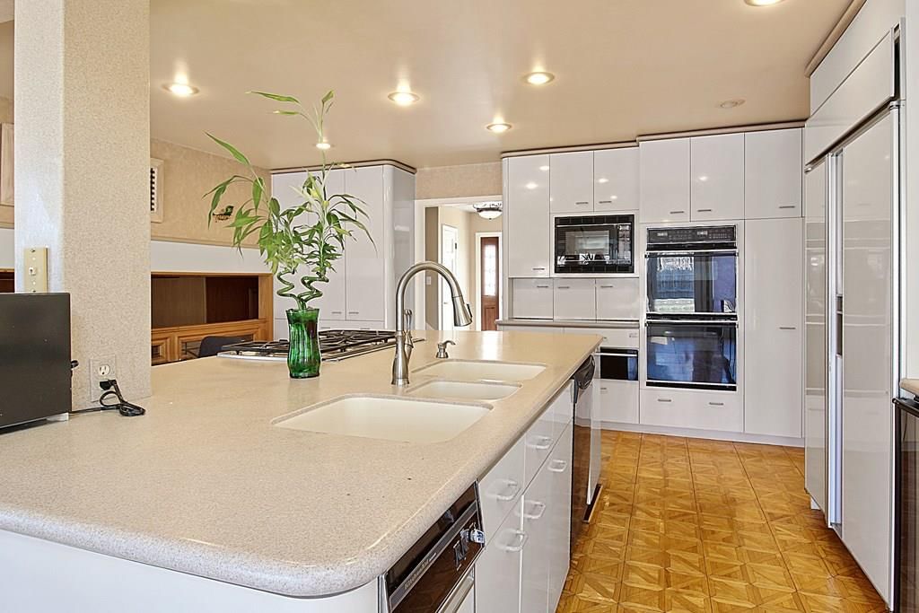 2911 Johnston Road — photo 9