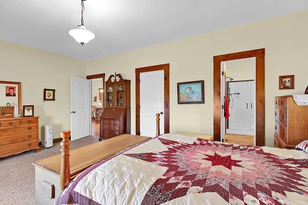 696 S 120th Street — photo 11
