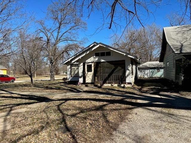 300 S 1st N/A — photo 2