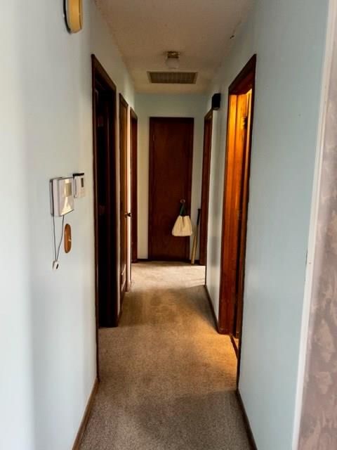 508 Hollywood Avenue — photo 32