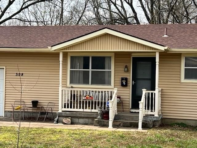 508 Hollywood Avenue — photo 10