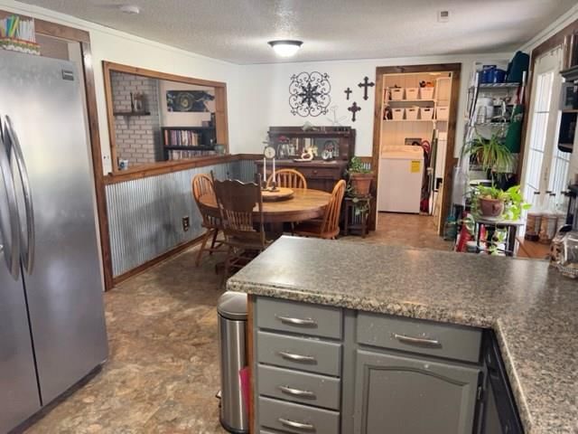 609 South Wyandotte Street — photo 12