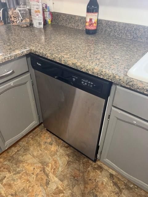 609 South Wyandotte Street — photo 14