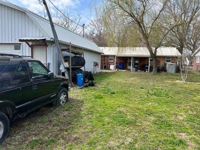 609 South Wyandotte Street — photo 48