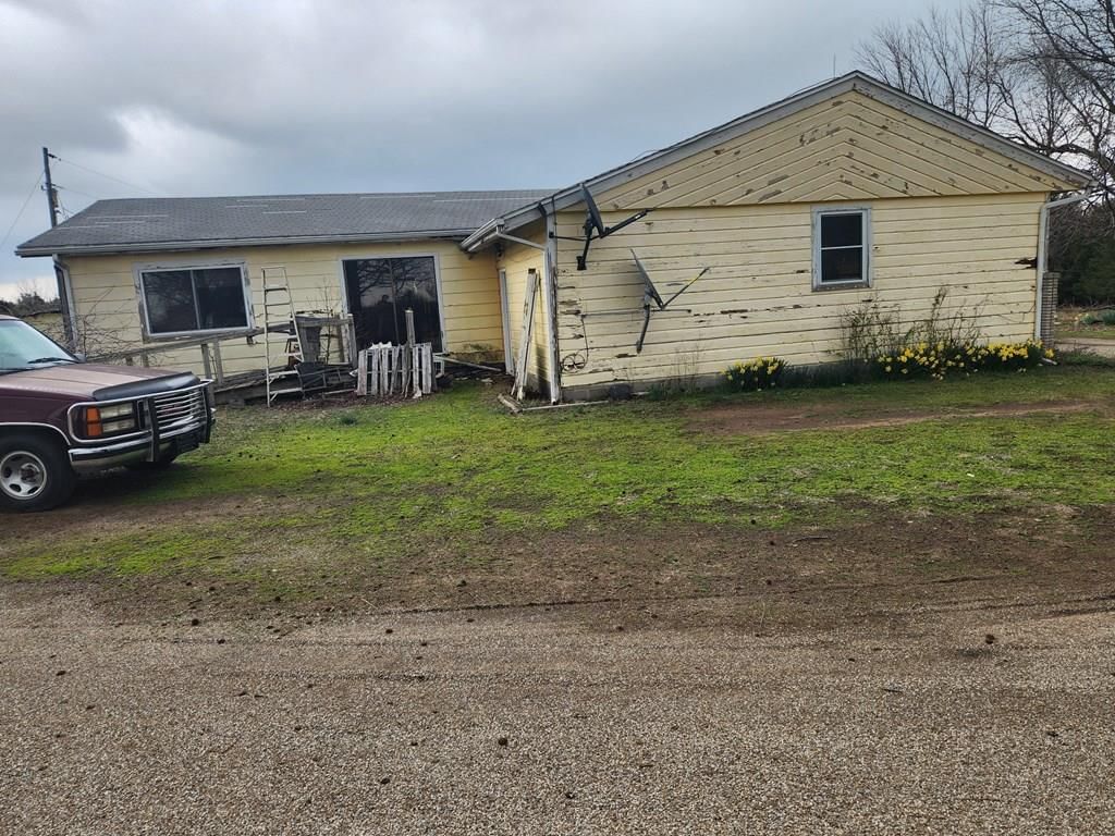 1401 SW Black Jack N/A — photo 22