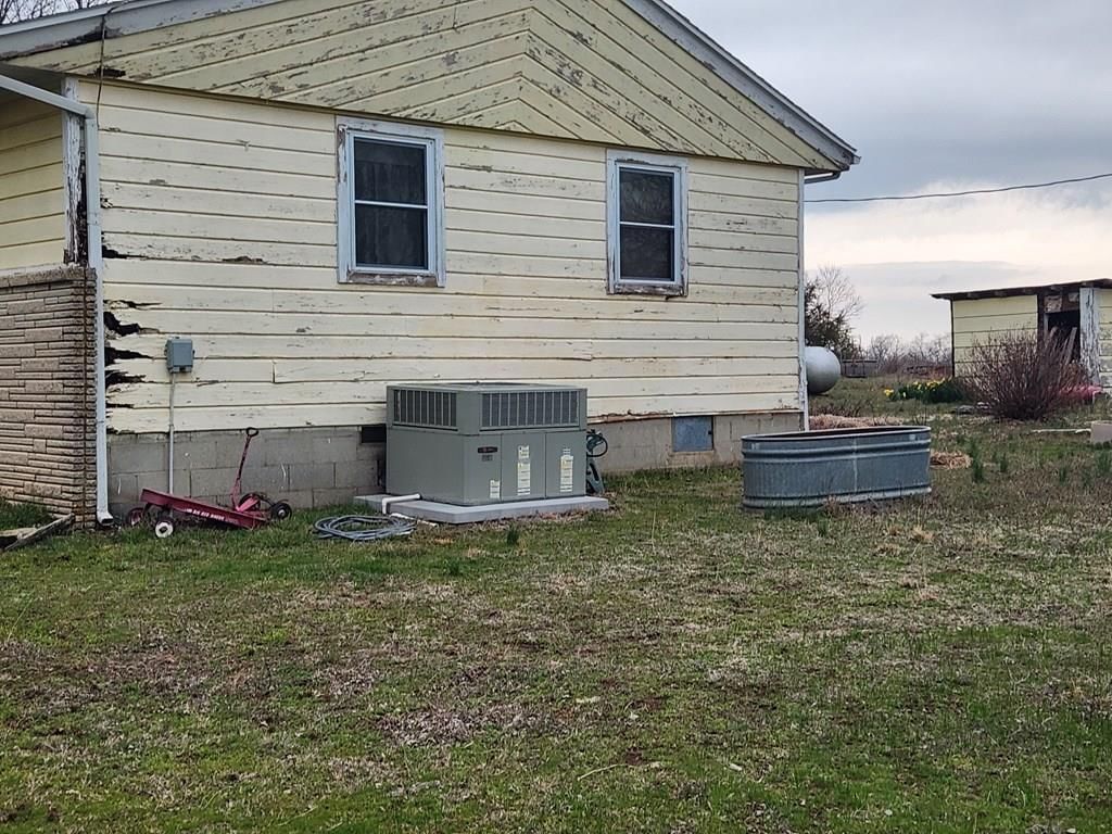 1401 SW Black Jack N/A — photo 23