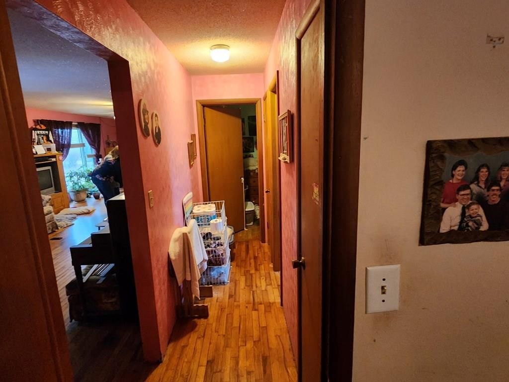 1401 SW Black Jack N/A — photo 28