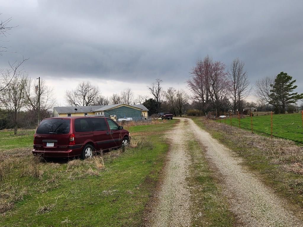 1401 SW Black Jack N/A — photo 7