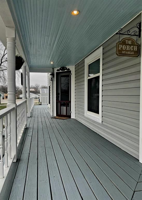 112 Lamont Street — photo 5