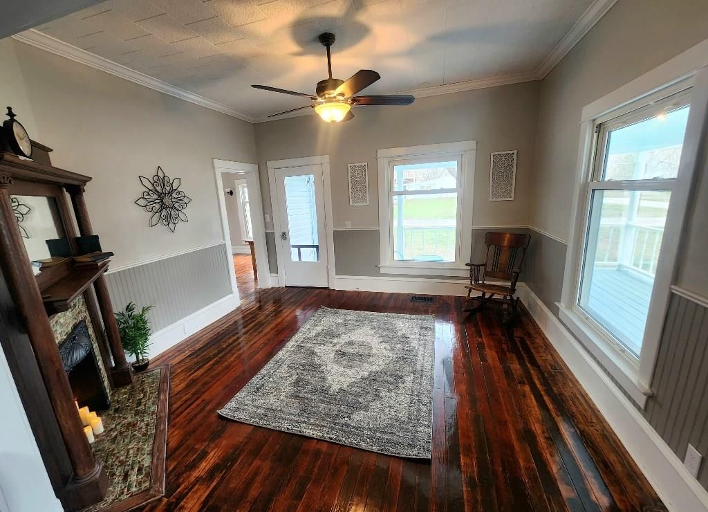 112 Lamont Street — photo 10